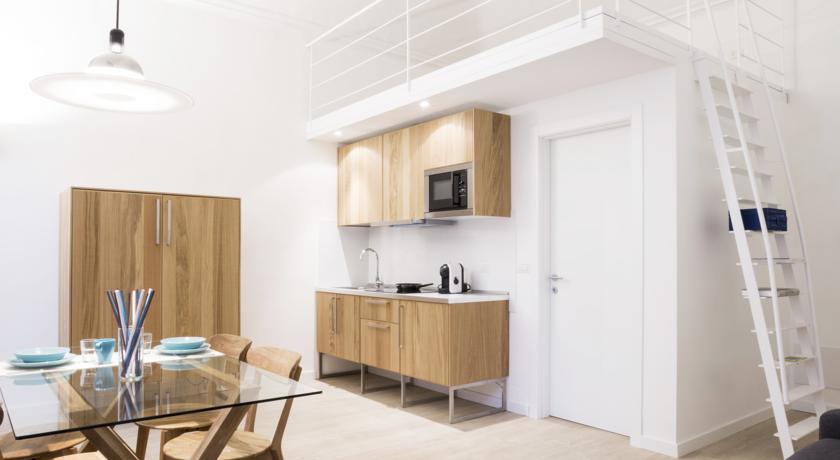 Torinotostay * Turin